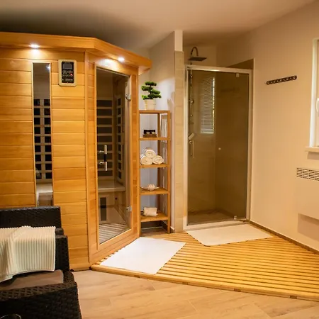 Anno Сasa de vacaciones Balatonföldvár